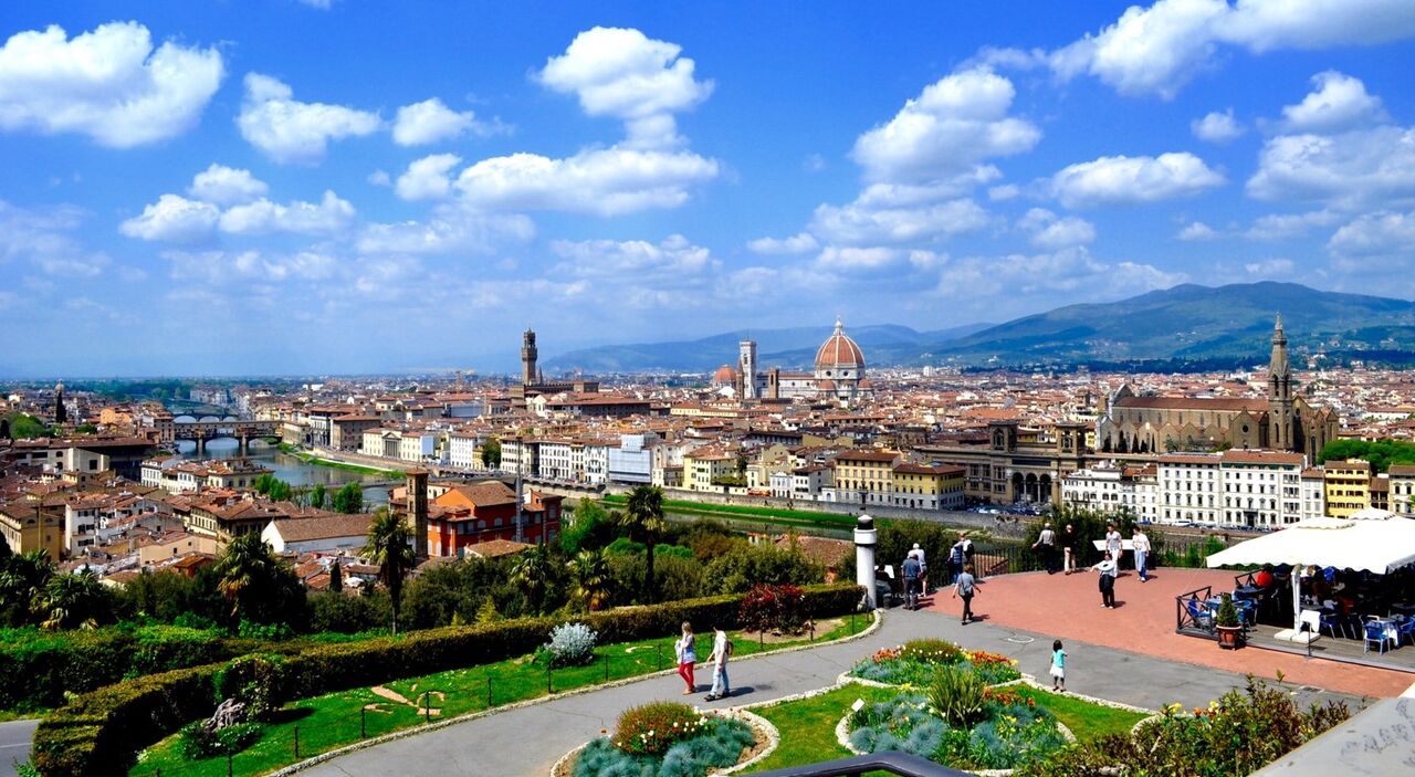 CAPAStudyAbroad_Florence_Spring2015_From Emily Kearns - sites_preview
